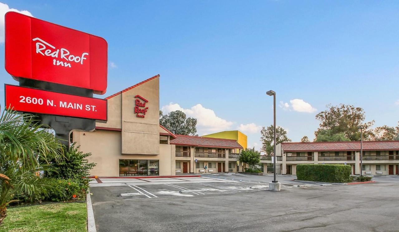 Red Roof Inn Santa Ana Exterior photo